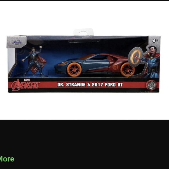Marvel Avengers Doctor Strange 2017 Ford GT - Picture 7 of 7
